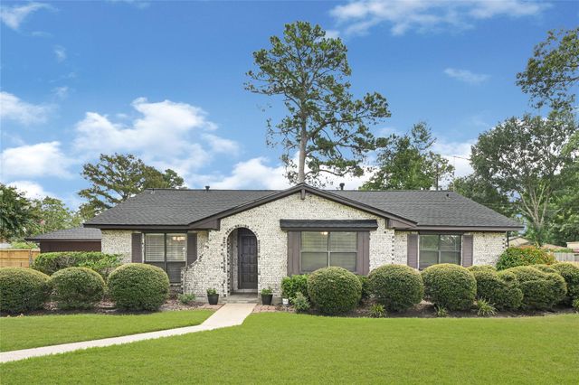 12615 Pine Spring Lane, Cypress, TX 77429