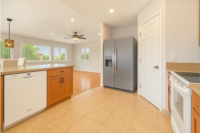 264 Kawailani Cir, Kihei, HI 96753