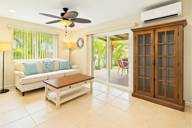 264 Kawailani Cir, Kihei, HI 96753