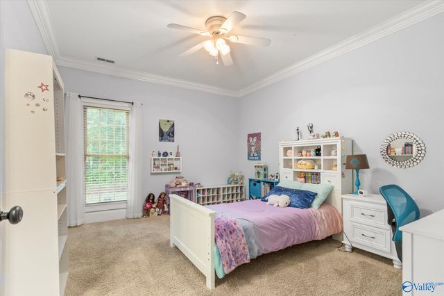 10136 SE Skylark Drive, Huntsville, AL 35803