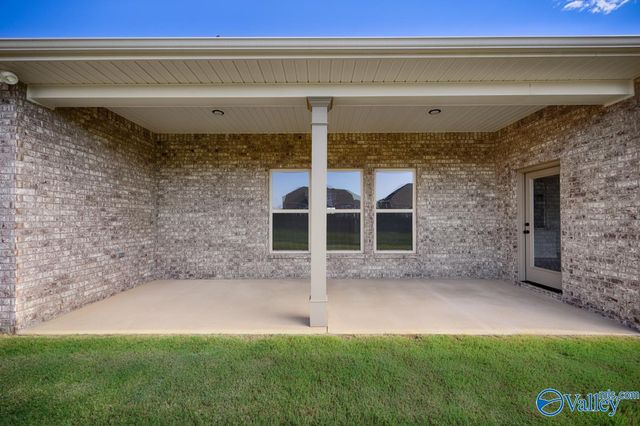 120 Pike Ackert Road, Meridianville, AL 35759