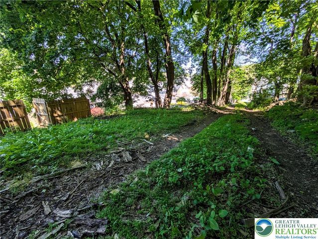 429 West South Street, Slatington Boro, PA 18080
