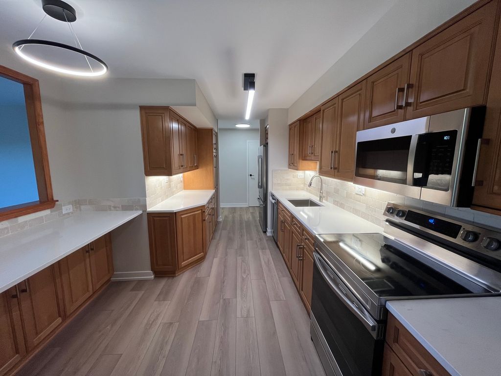 1615 E Central Road 422-C, Arlington Heights, IL 60005 — photo 3