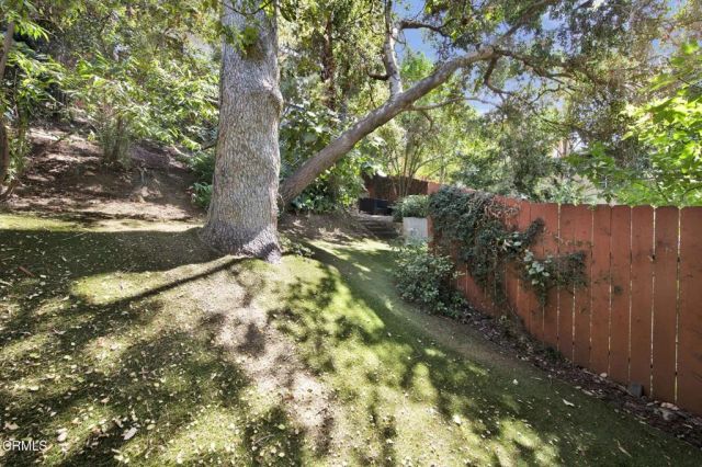 1827 Oak Tree Drive, Los Angeles, CA 90041
