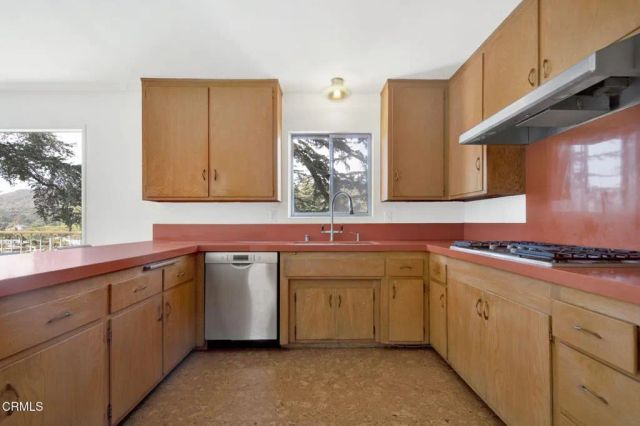 1827 Oak Tree Drive, Los Angeles, CA 90041