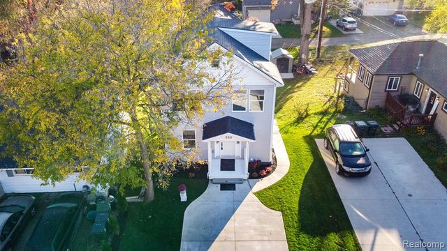 500 N Conklin Road, Lake Orion, MI 48362