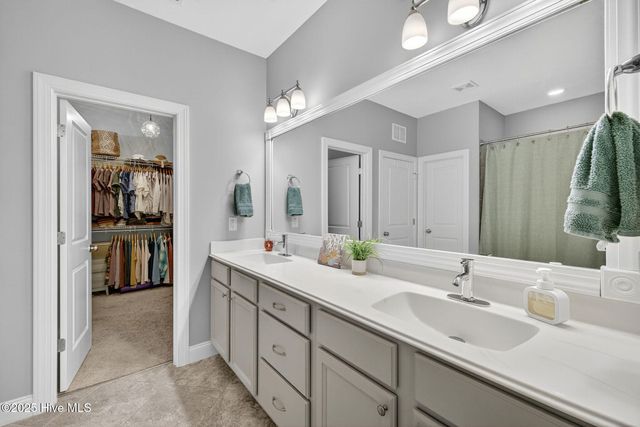 479 W Craftsman Way, Hampstead, NC 28443