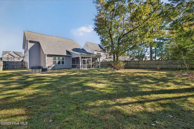 479 W Craftsman Way, Hampstead, NC 28443