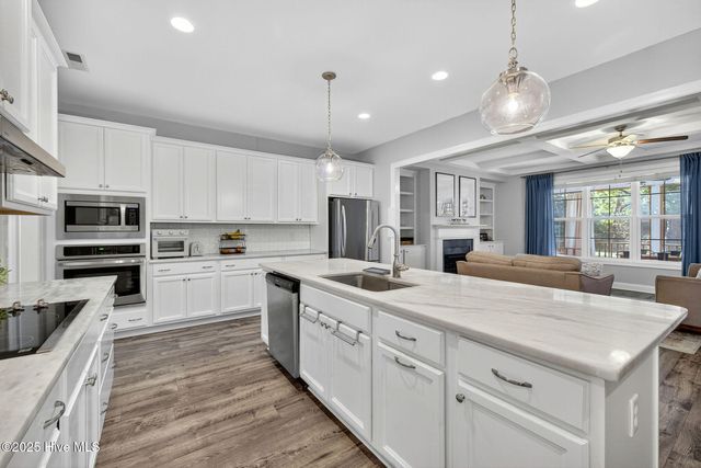 479 W Craftsman Way, Hampstead, NC 28443