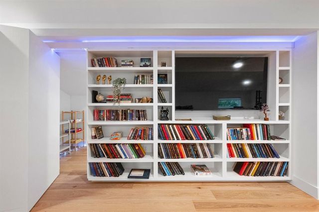 3101.5 Neal ST, Austin, TX 78702