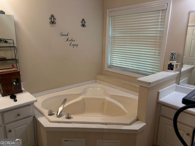 31 Pinewood Lane, Colbert, GA 30628