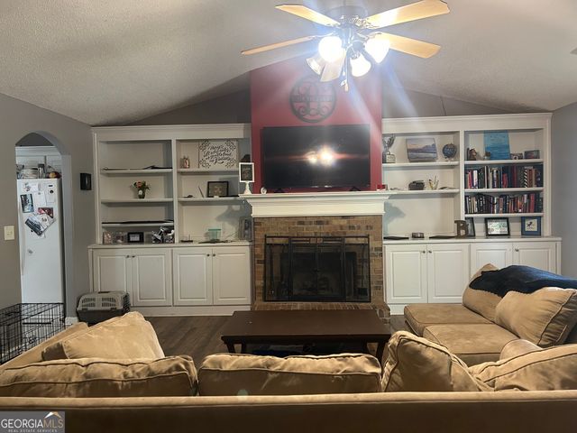 31 Pinewood Lane, Colbert, GA 30628