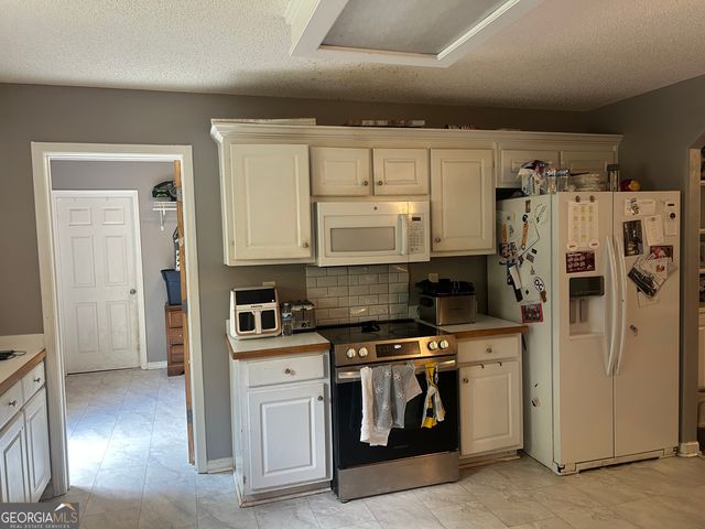 31 Pinewood Lane, Colbert, GA 30628