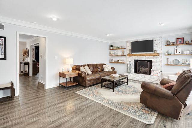 1823 NEW RIVERDALE RD, Germantown, TN 38138