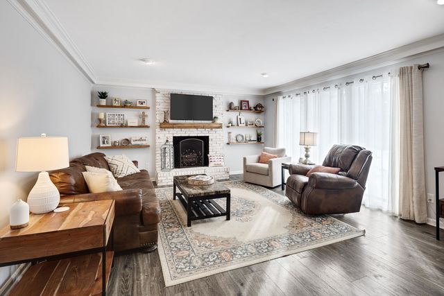 1823 NEW RIVERDALE RD, Germantown, TN 38138