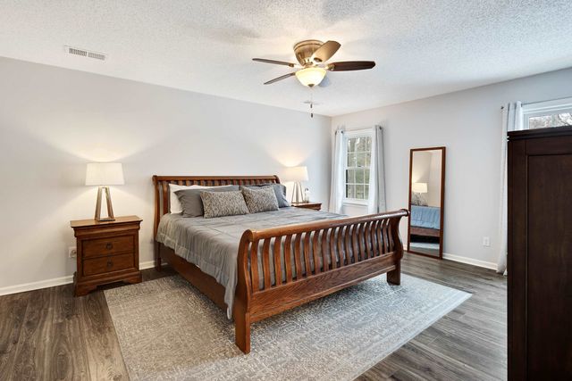 1823 NEW RIVERDALE RD, Germantown, TN 38138