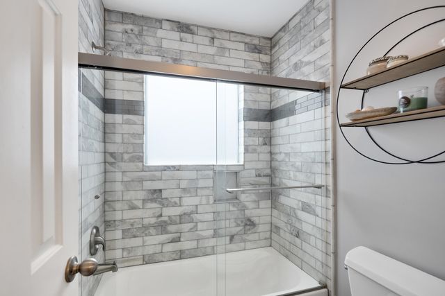 1823 NEW RIVERDALE RD, Germantown, TN 38138