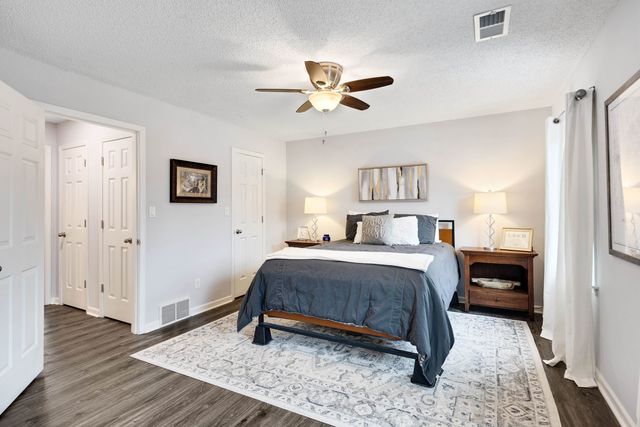 1823 NEW RIVERDALE RD, Germantown, TN 38138