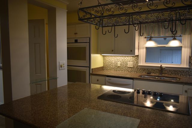 101 BOB ST, Selmer, TN 38375