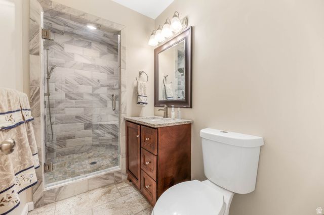 1365 E OAKMONT LN, Fruit Heights, UT 84037