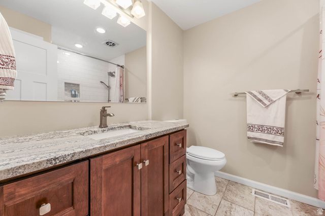 1365 E OAKMONT LN, Fruit Heights, UT 84037