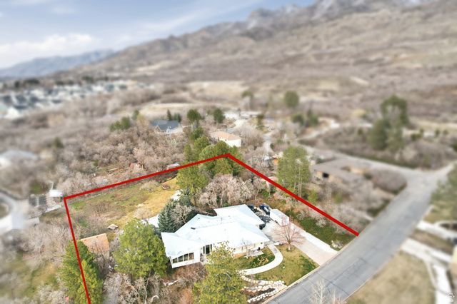 1365 E OAKMONT LN, Fruit Heights, UT 84037