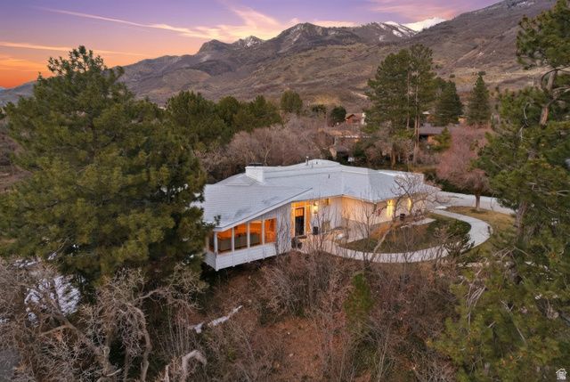 1365 E OAKMONT LN, Fruit Heights, UT 84037