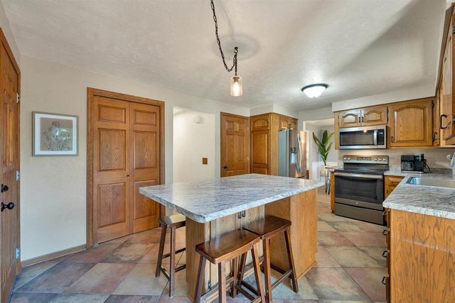 3026 OPEN GATE TRAIL, Green Bay, WI 54313