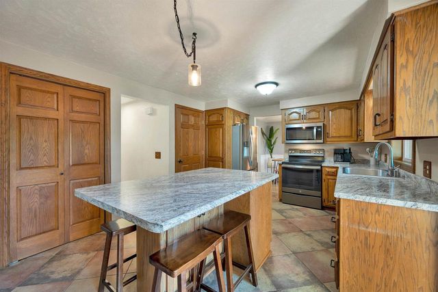 3026 OPEN GATE TRAIL, Green Bay, WI 54313