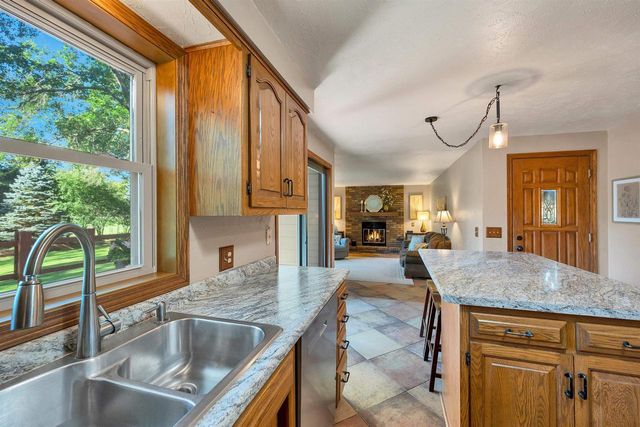 3026 OPEN GATE TRAIL, Green Bay, WI 54313