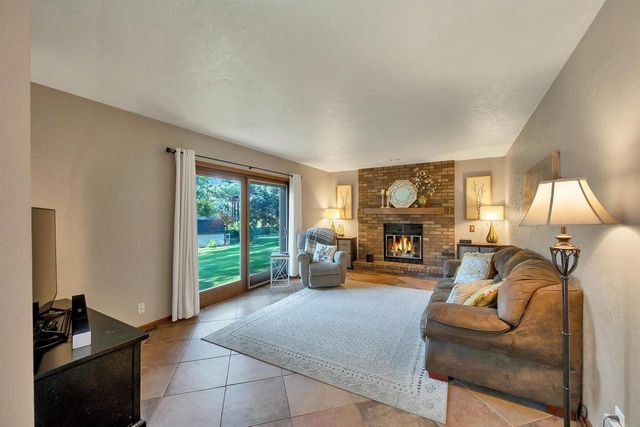 3026 OPEN GATE TRAIL, Green Bay, WI 54313