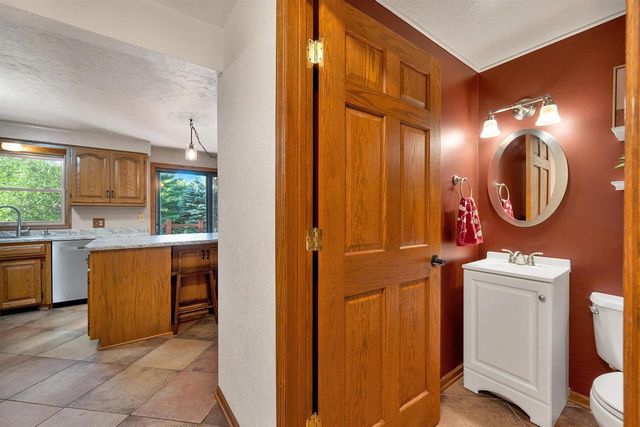 3026 OPEN GATE TRAIL, Green Bay, WI 54313