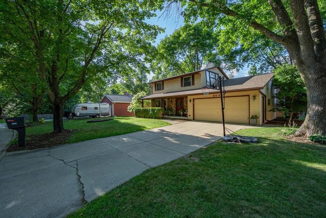 3026 OPEN GATE TRAIL, Green Bay, WI 54313
