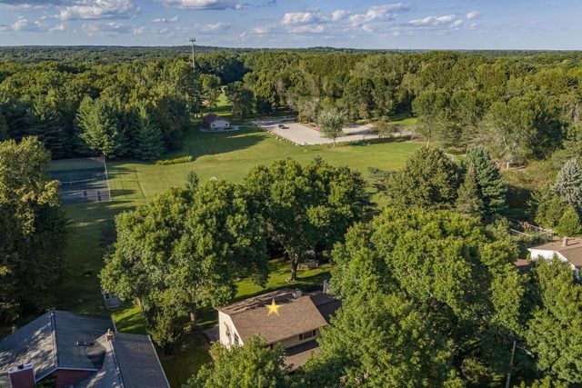3026 OPEN GATE TRAIL, Green Bay, WI 54313