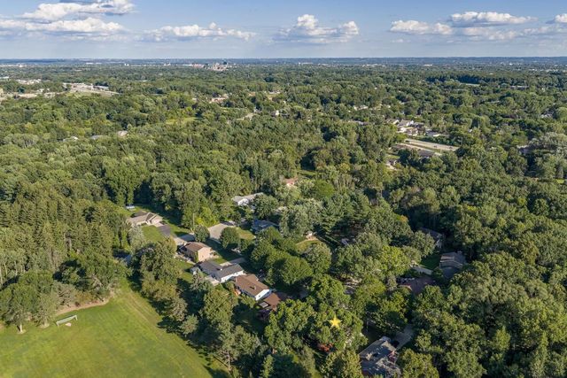 3026 OPEN GATE TRAIL, Green Bay, WI 54313