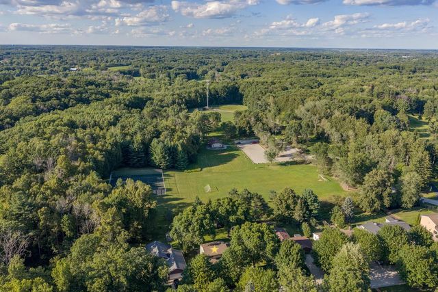 3026 OPEN GATE TRAIL, Green Bay, WI 54313