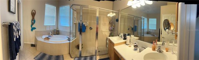 2420 CARAWAY DRIVE, Venice, FL 34292