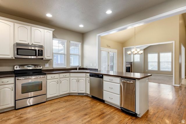 11067 S CASCABEL DR, South Jordan, UT 84009