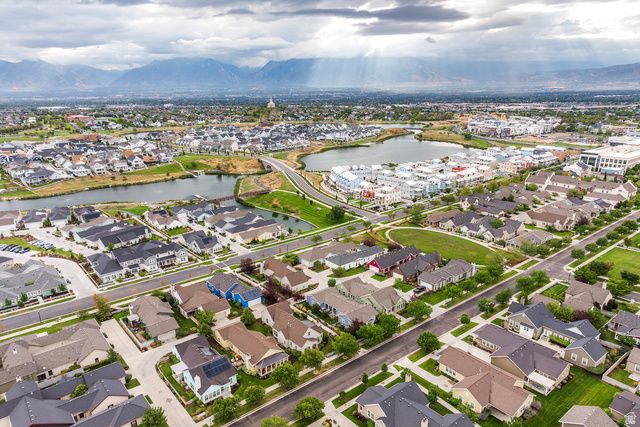 11067 S CASCABEL DR, South Jordan, UT 84009