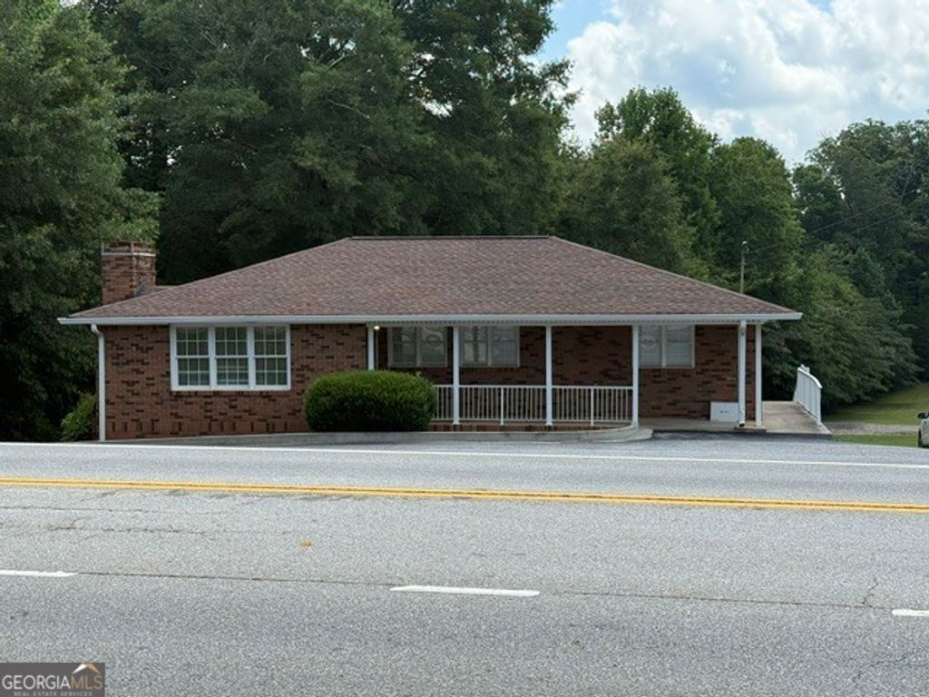 676 N Hist Highway 441, Demorest, GA 30535 — exterior