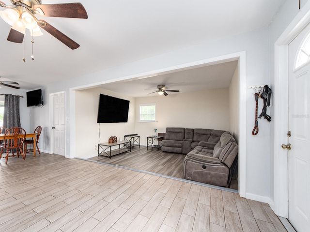 8194 65TH STREET N, Pinellas Park, FL 33781