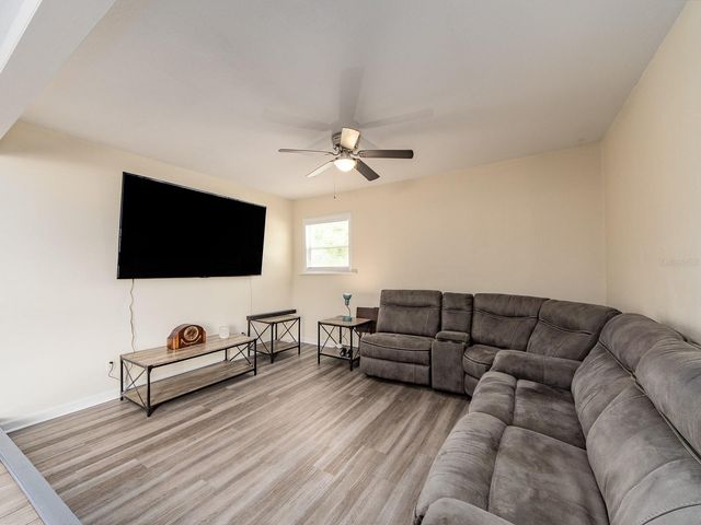 8194 65TH STREET N, Pinellas Park, FL 33781