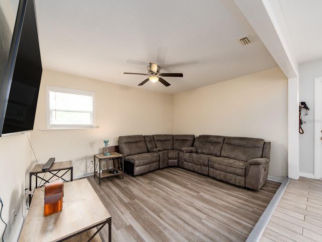 8194 65TH STREET N, Pinellas Park, FL 33781