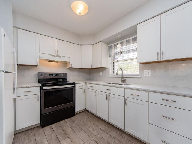 8194 65TH STREET N, Pinellas Park, FL 33781