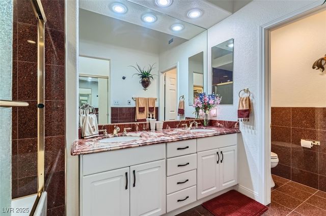 7068 Bright Springs Court, Las Vegas, NV 89113