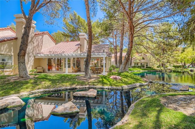 7068 Bright Springs Court, Las Vegas, NV 89113