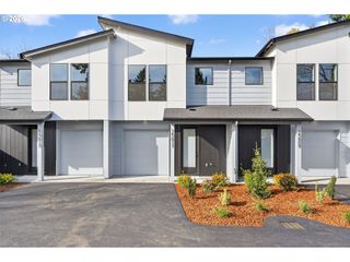 15611 Se MEADOWLARK Ln, Milwaukie, OR 97267