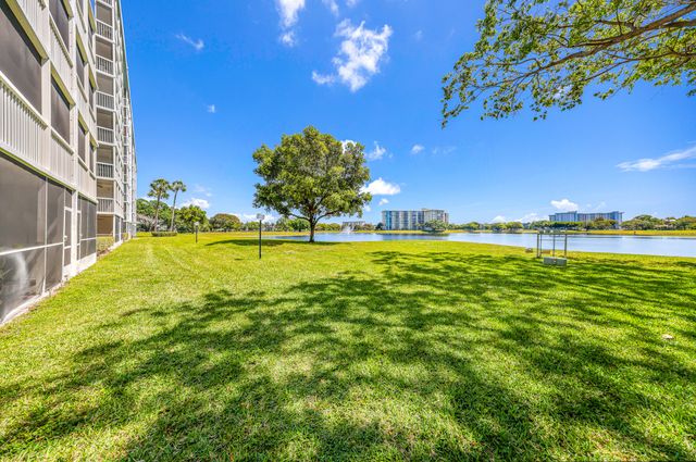 3091 N Course Drive 102, Pompano Beach, FL 33069