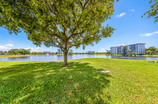 3091 N Course Drive 102, Pompano Beach, FL 33069