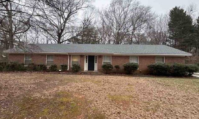 2041 Pineview Drive, Spartanburg, SC 29307